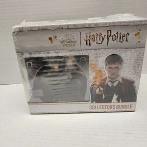 New Wizarding World Harry Potter Collectors Bundle Socks Blanket Figure Pin